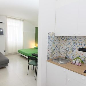 Estudio Deluxe con Cama King